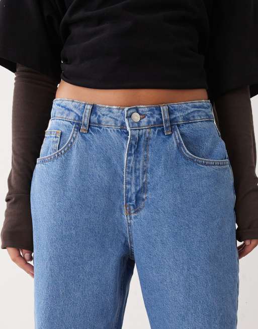 Reclaimed Vintage – Mellanblå jeans med barrelben och dekorativ söm, 5 av 5