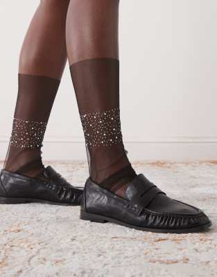 Reclaimed Vintage Reclaimed Vintage mesh ankle sock with pearls-Black