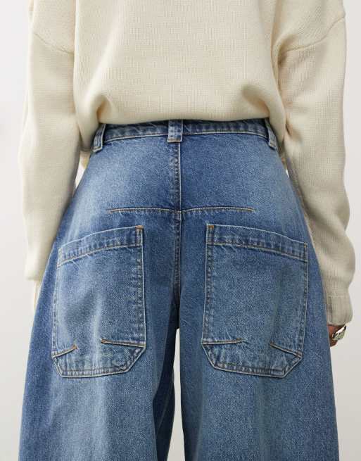Reclaimed Vintage mid rise denim barrel leg jean in light blue wash, 4 of 5