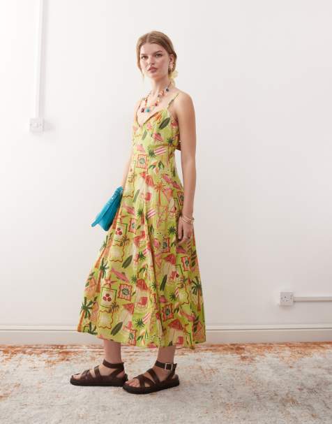 Reclaimed Vintage midaxi dress with bust cup detailing and godets in print - view 1