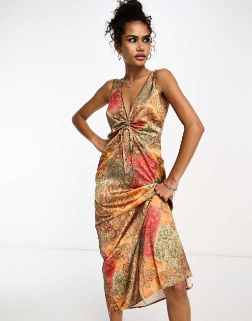 Reclaimed Vintage Midi jurk met gestrikte voorkant in zomerse paisley print ASOS