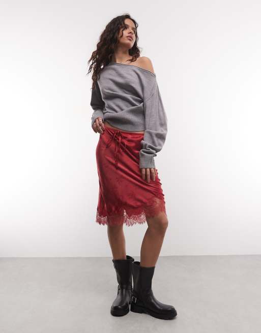 Reclaimed Vintage midi-rok van satijnen jacquard met kanten rand in rood, 1 van 5