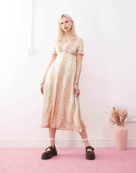 Reclaimed Vintage midi tea dress in floral print - view 1