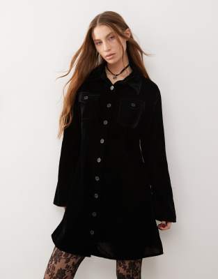 mini dress with long sleeves and collar in black velvet-Blue