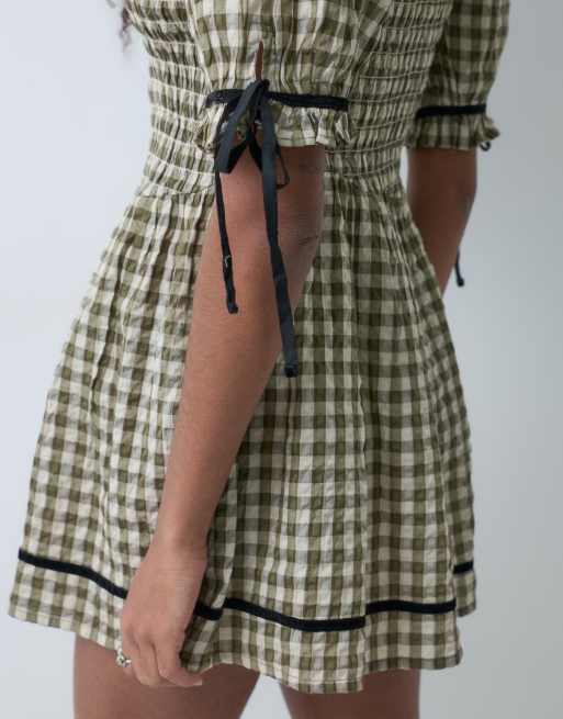 Reclaimed Vintage mini dress with shirred bodice and contrast trims in brown check, 4 of 5