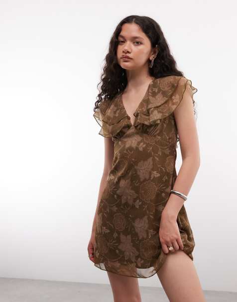 Reclaimed Vintage – Mini-Freizeitkleid aus Chiffon mit Flatterärmeln und farblich abgestimmtem Blumenmuster - view 1