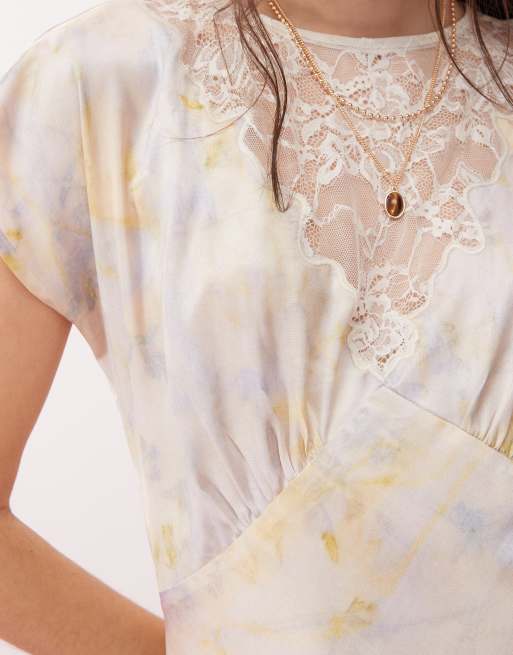 Reclaimed Vintage mini tea dress with lace insert in floral print, 4 of 4