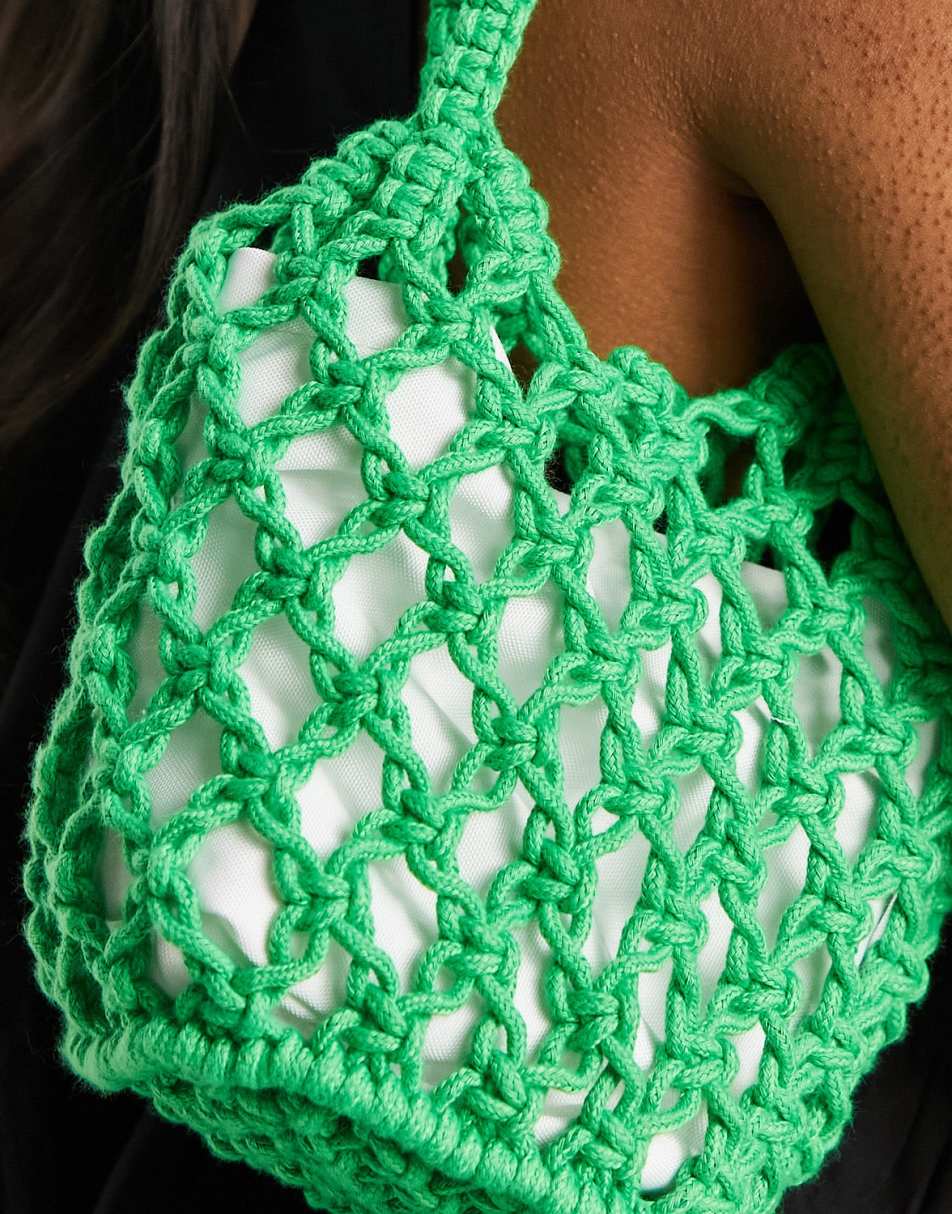 Reclaimed Vintage mini woven shoulder bag in green 2