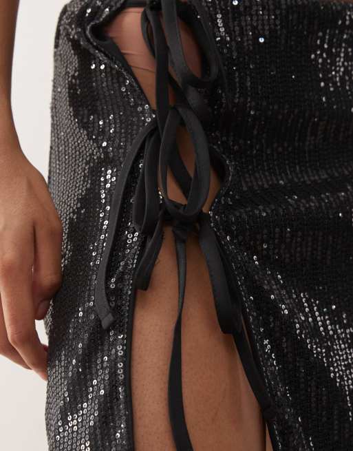 Reclaimed Vintage - Minigonna in paillettes nera con laccetti laterali, 3 di 5