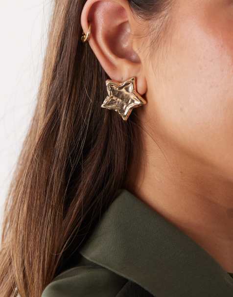 Reclaimed Vintage molten stud star earrings in gold - view 1