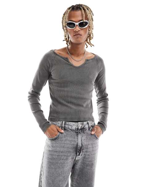 Reclaimed Vintage - Muscle fit T-shirt met lange mouwen en acid wash in antraciet - view 1