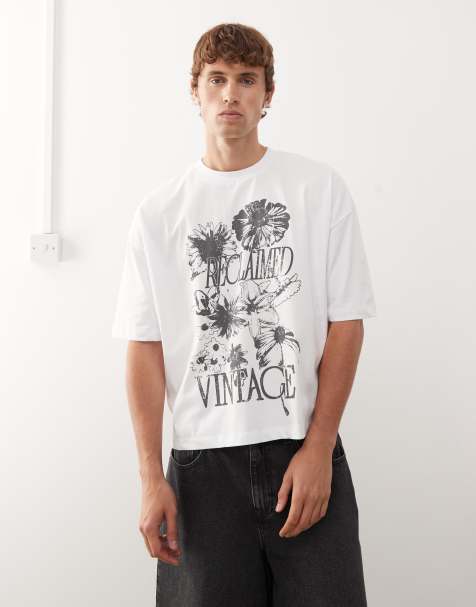 Reclaimed Vintage – Naturvit t-shirt i oversize med blomtryck - view 1