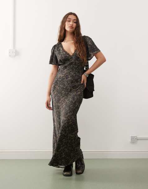 Reclaimed Vintage - Nette maxi-jurk met kanten boorden in een donkere bloemenprint - view 1