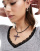 Thumbnail 2 von 4