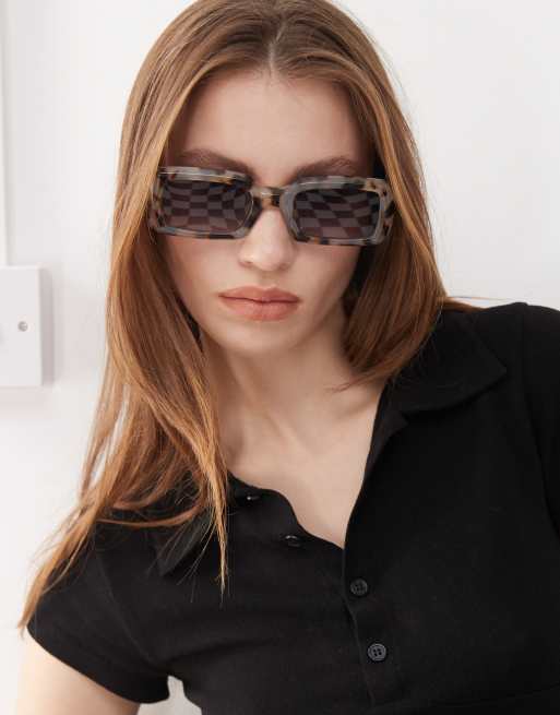 Reclaimed Vintage Occhiali da sole squadrati grigio chiaro