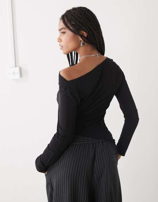 Reclaimed Vintage off shoulder ruched top with lace trim in black, 3 of 4