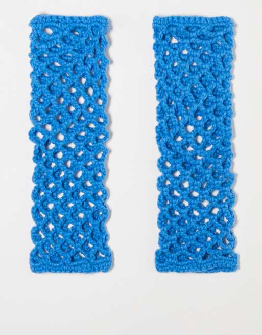 Reclaimed Vintage open knit fingerless gloves in blue