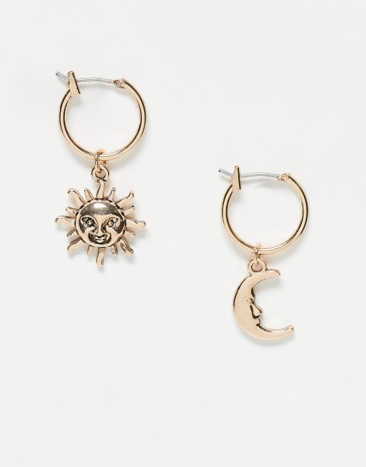 Reclaimed Vintage - Orecchini pendenti unisex a cerchio con charm a forma di luna e sole