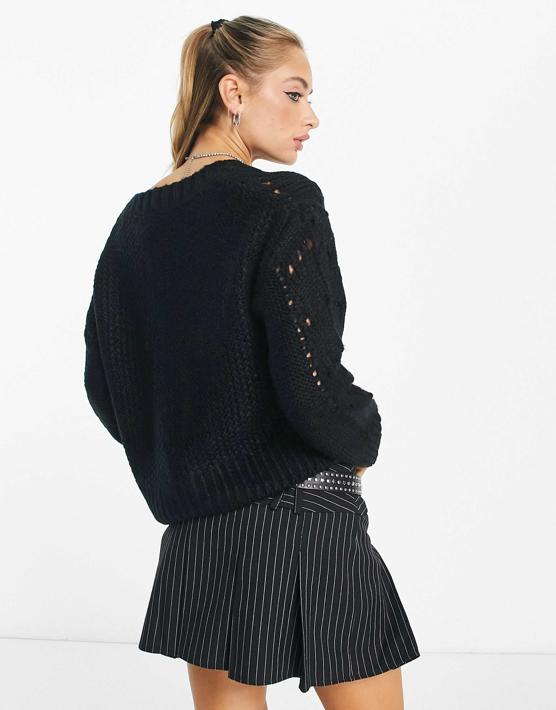 Reclaimed Vintage oversized cardigan with stitch detail in black view 3