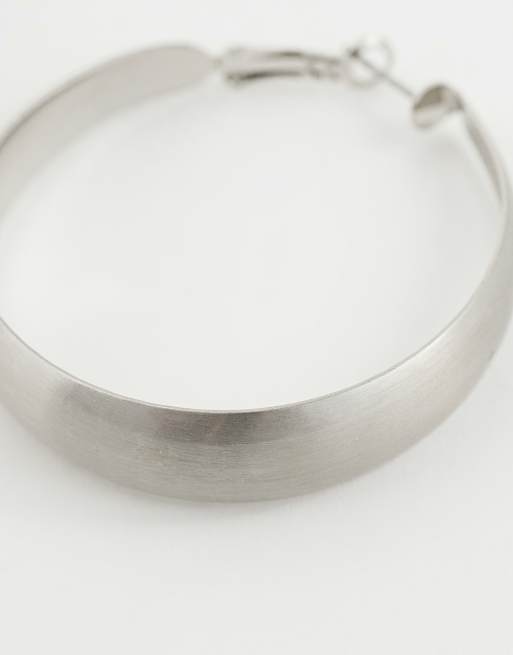 Reclaimed Vintage oversized chubby hoop in silver, 3 of 4