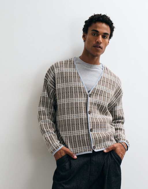 Reclaimed Vintage oversized knitted cardi in blue stitch, 2 of 5
