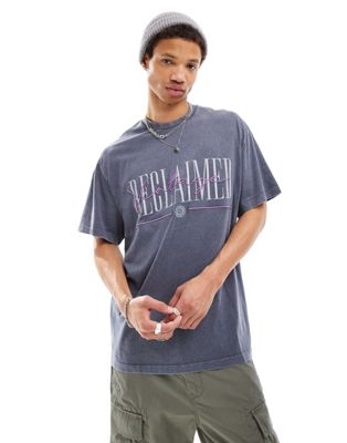 Reclaimed Vintage oversized logo t-shirt in washed charcoal-Grey