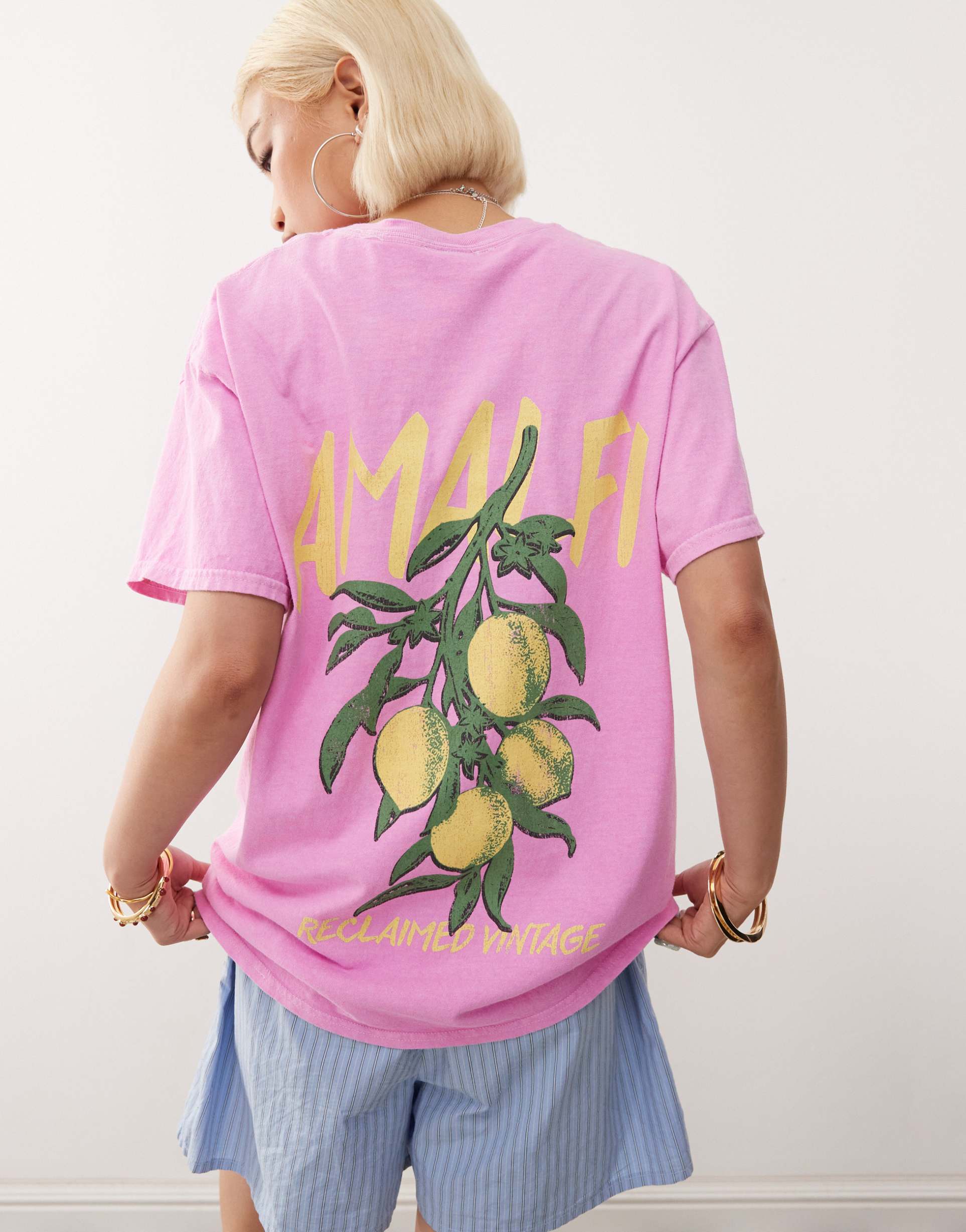 reclaimed vintage oversized t-shirt with amalfi print in pink