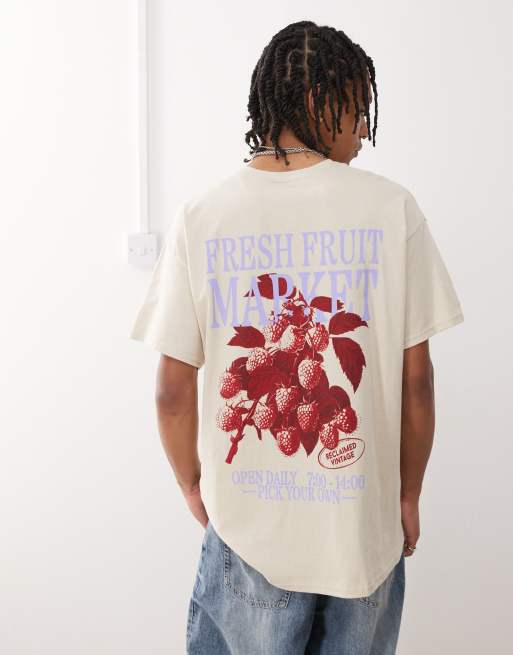 Reclaimed Vintage oversized t-shirt with back fruit market print in beige