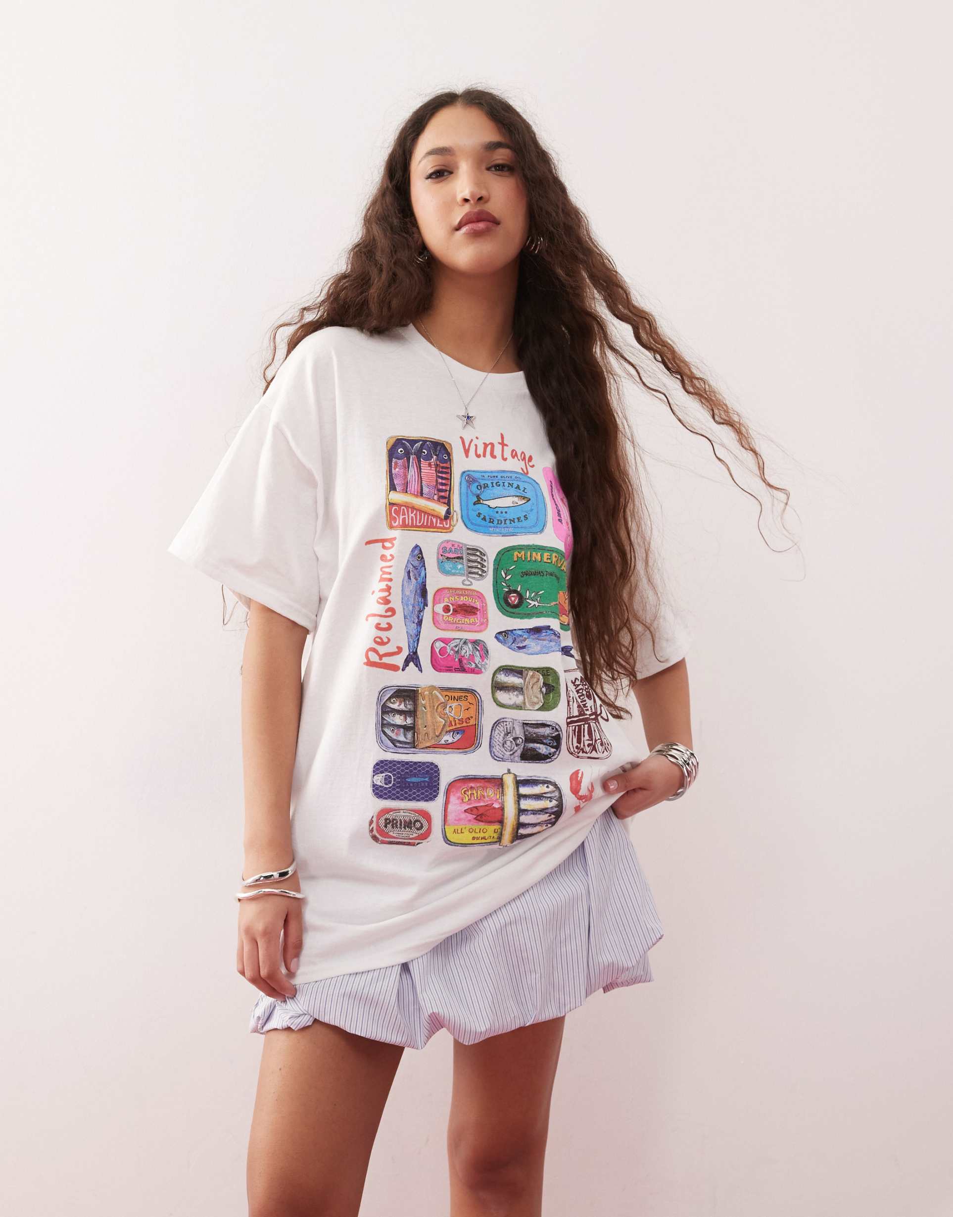 reclaimed vintage oversized t-shirt with fish postcard print in white