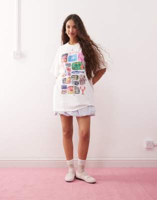 Reclaimed Vintage Oversized T-shirt With Fish Postcard Print In White