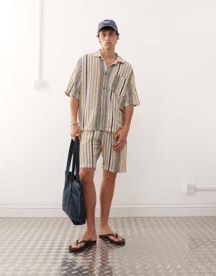 Oxford-Shorts aus Strickstoff mit Streifen und Oversize-Passform, Kombiteil-Neutral Neutral S