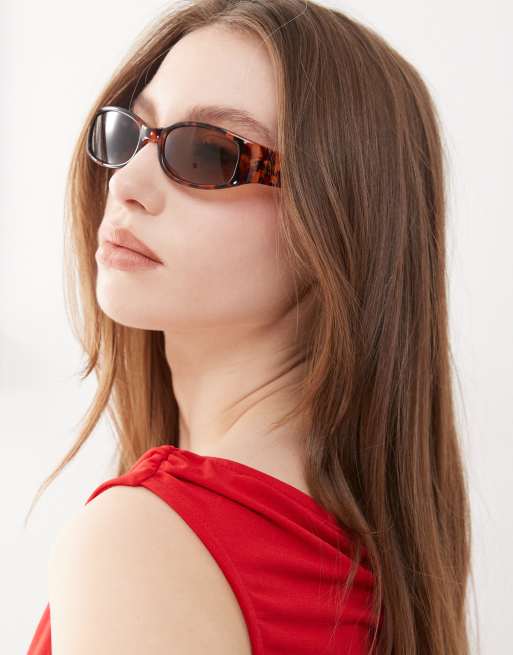Reclaimed Vintage – Panorama-Sonnenbrille mit schmalem, eckigem Gestell in Braun mit Schildpatt-Optik, 3 von 3