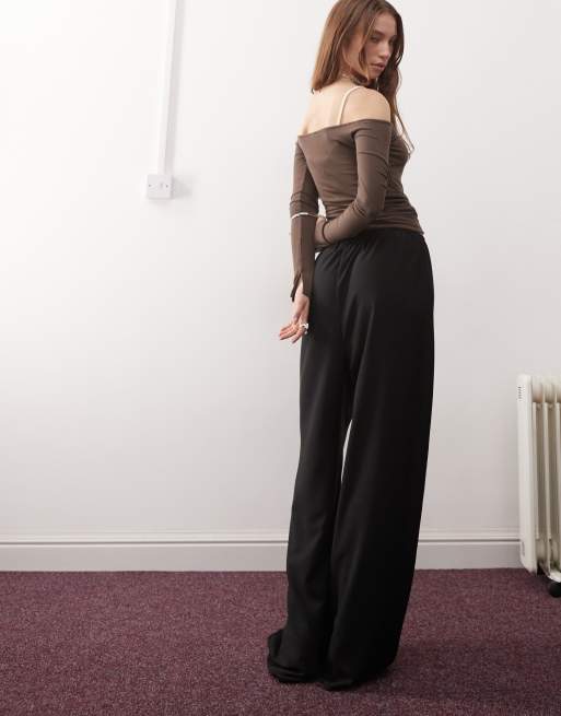 Reclaimed Vintage - Pantalon à enfiler en satin - Noir, 4 de 5