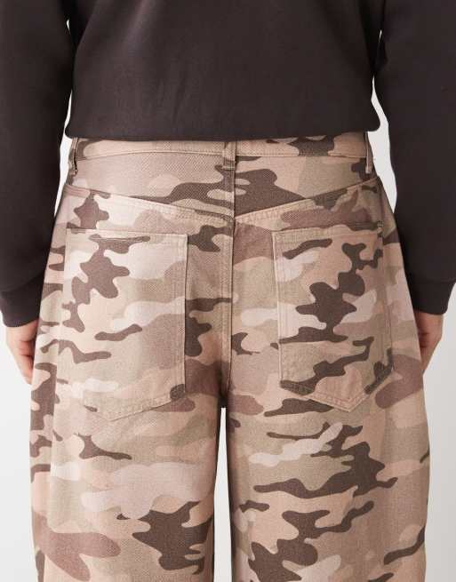 Reclaimed Vintage - Pantalon bouffant - Imprimé camouflage désert, 4 de 5