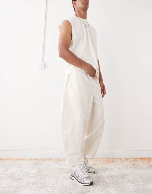 Reclaimed Vintage - Pantalon cargo bouffant - Écru