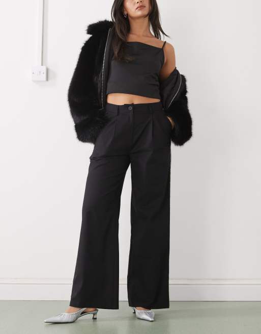 Reclaimed Vintage - Pantalon large habillé avec strass sur le côté - Noir , 2 de 5