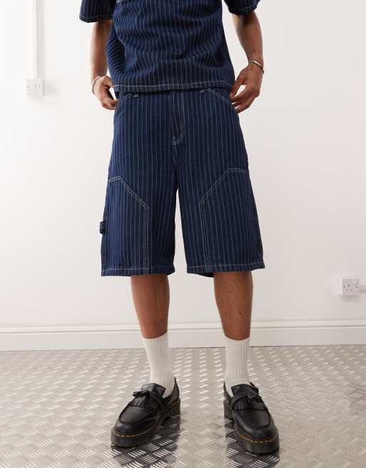 Reclaimed Vintage - Pantaloncini di jeans blu gessati in coordinato, 2 di 5