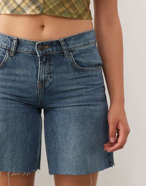 Reclaimed Vintage - Pantaloncini di jeans dad fit svasati lavaggio blu, 3 di 5