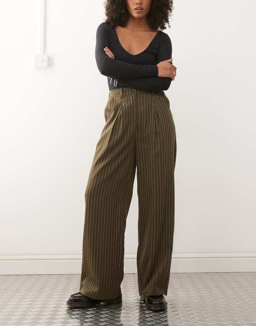 Reclaimed Vintage - Pantaloni ampi sartoriali kaki a righe 