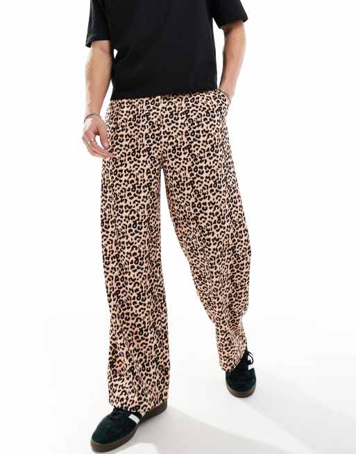 Reclaimed Vintage - Pantaloni ampi unisex con stampa leopardata