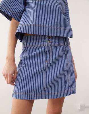 RECLAIMED VINTAGE PINSTRIPE DENIM MINI SKIRT 