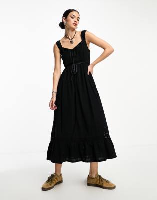 Reclaimed Vintage - Prairie - Camisole-Midikleid in Schwarz-Bunt