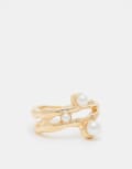 [Reclaimed Vintage] Reclaimed Vintage pretty gold ring with pearls L gold