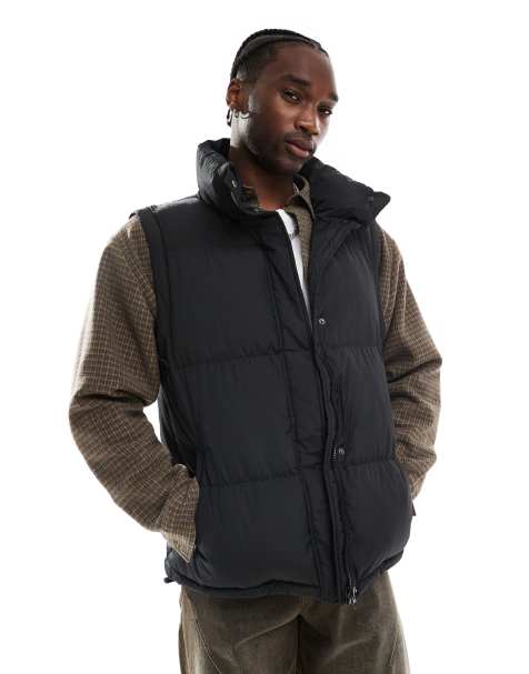 Reclaimed Vintage puffer vest in black - view 1