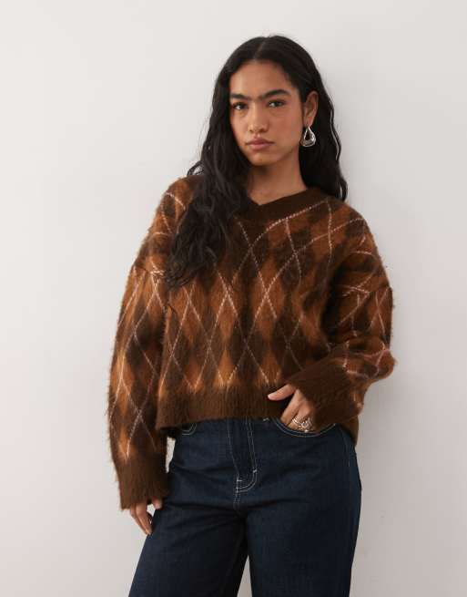 Reclaimed Vintage - Pull à col V et motif losanges - Marron et orange