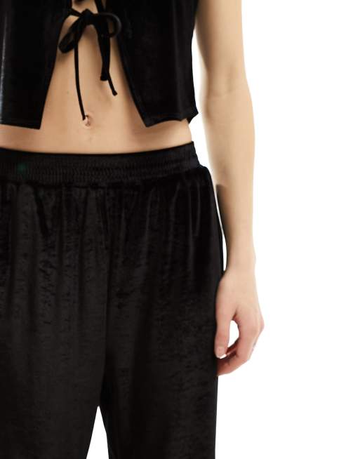 Reclaimed Vintage pull on trouser in velvet ASOS