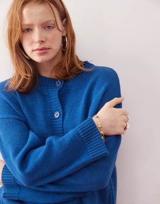 Reclaimed Vintage Reclaimed Vintage relaxed boxy knitted cardigan in cobalt blue