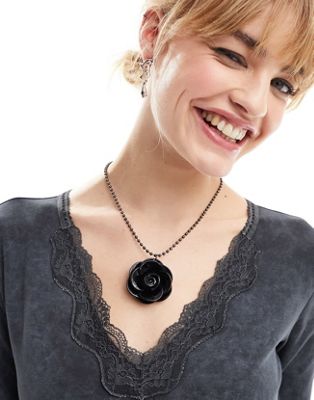 Reclaimed Vintage Resin Corsage Necklace On Ball Chain In Black