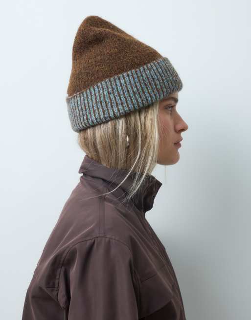Reclaimed Vintage reversible beanie in chocolate brown and blue, 2 of 3