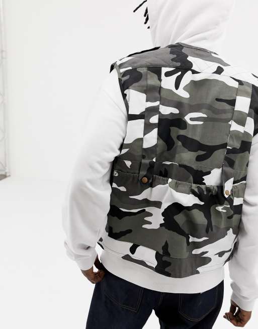 Reclaimed Vintage revived vest in camo ASOS
